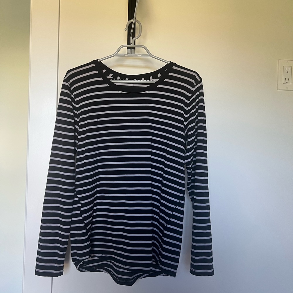 Lululemon long sleeve shirt